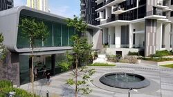 The Trilinq (D5), Condominium #568438631
